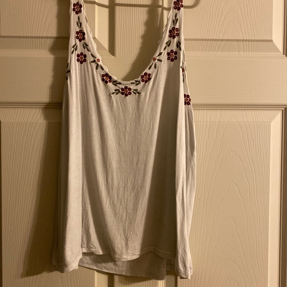 Tank top! - Picture 2 of 2